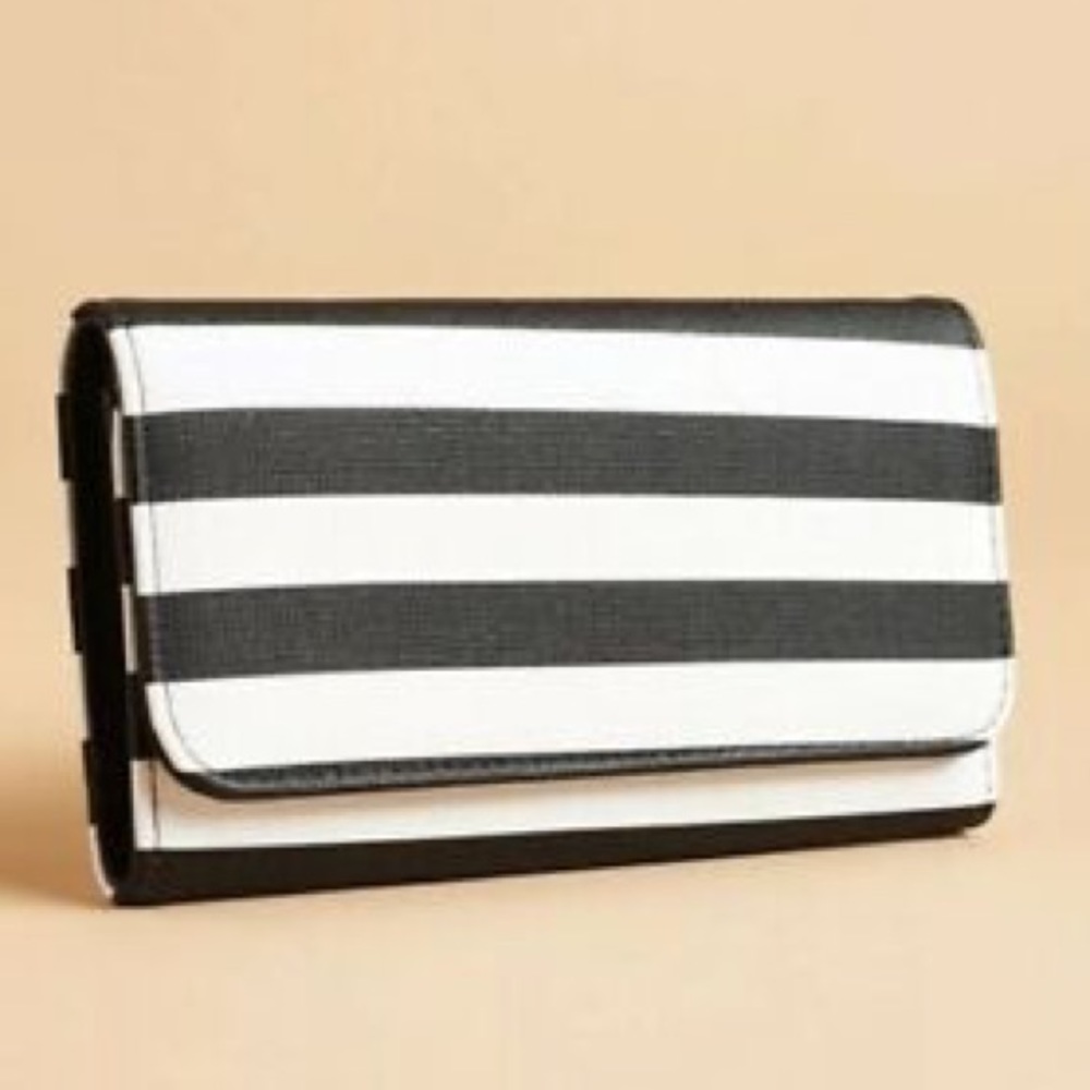 KUT from the Kloth White & Black Wallet Great Gift